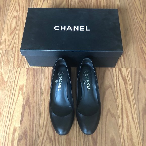 Chanel Block Heel Pumps - Picture 1 of 10
